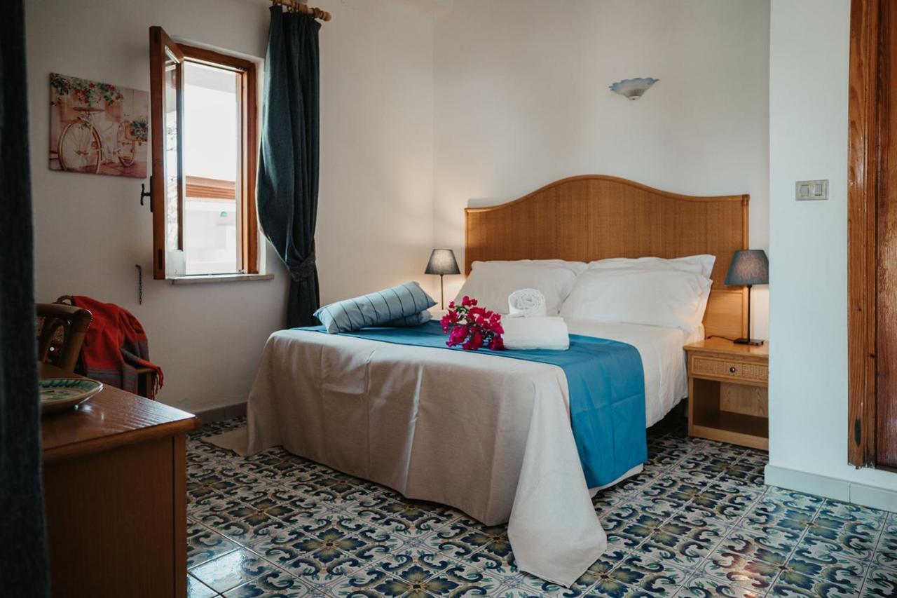 Hotel Rojas Vulcano  Esterno foto