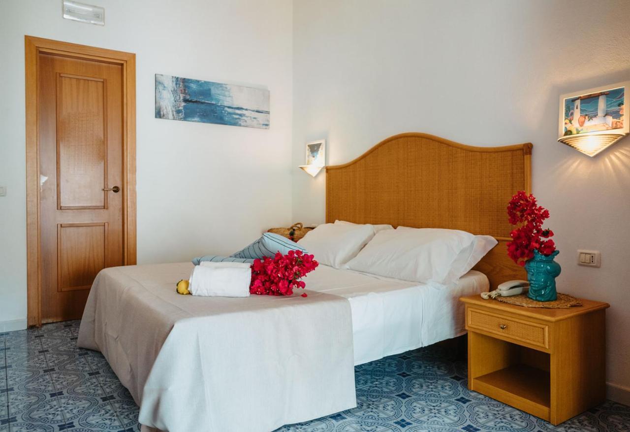 Hotel Rojas Vulcano  Esterno foto