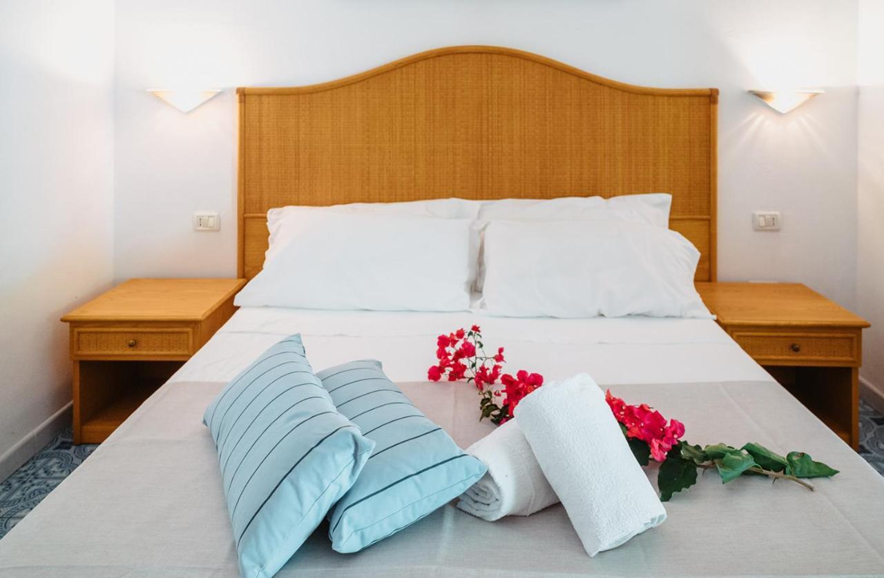 Hotel Rojas Vulcano  Esterno foto