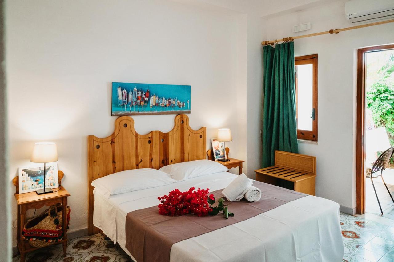 Hotel Rojas Vulcano  Esterno foto