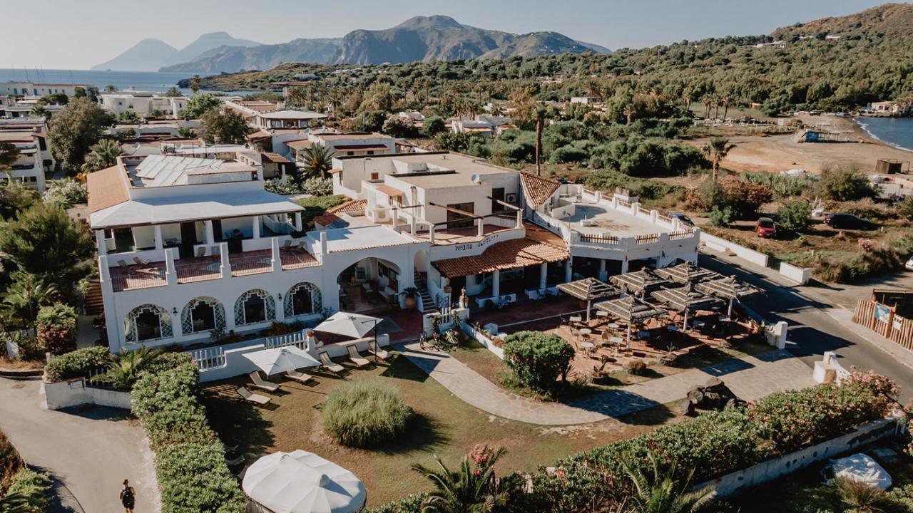 Hotel Rojas Vulcano  Esterno foto