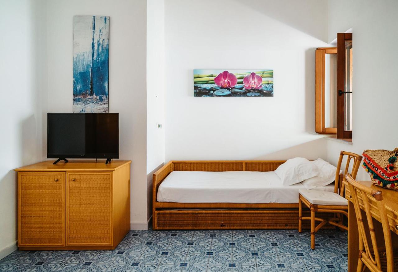 Hotel Rojas Vulcano  Esterno foto