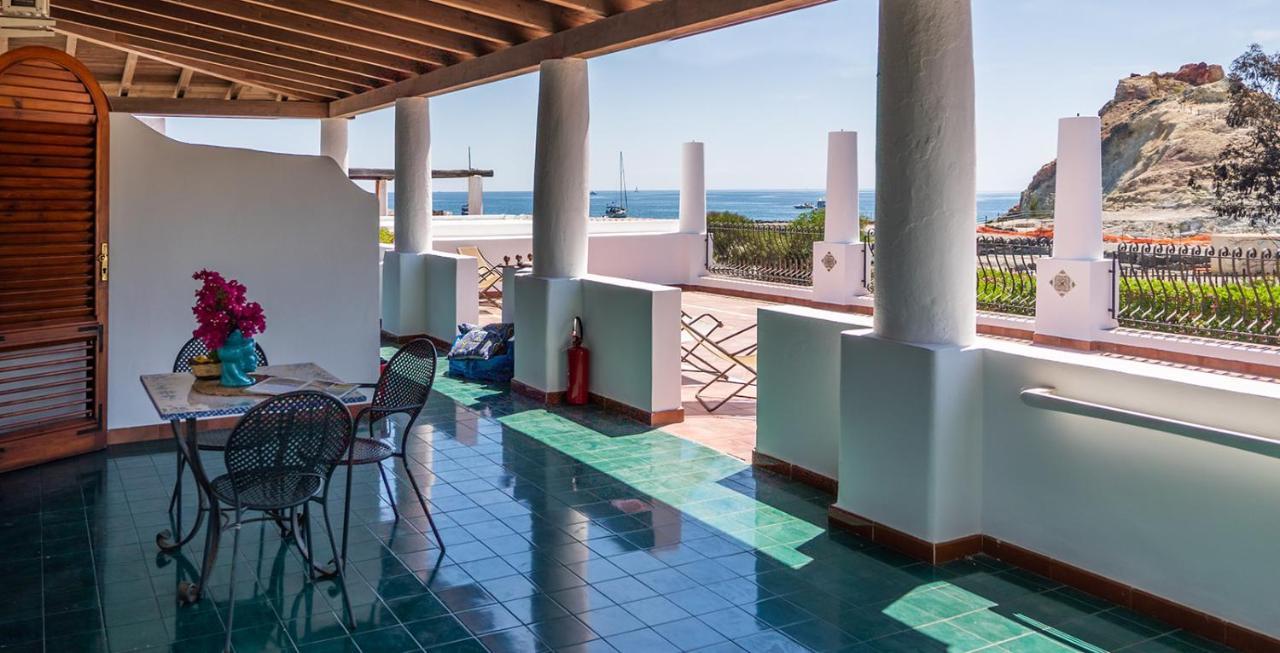 Hotel Rojas Vulcano  Esterno foto